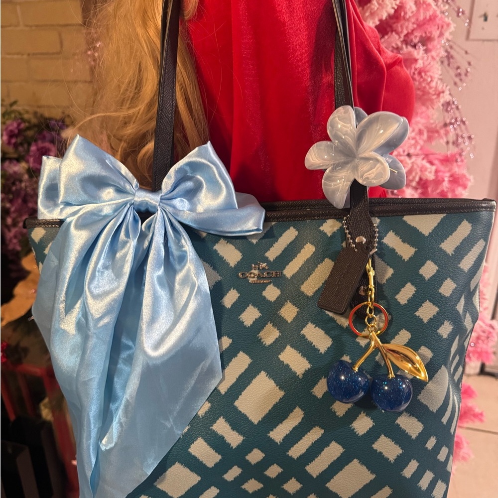 Coach Teal and White Geometric Tote